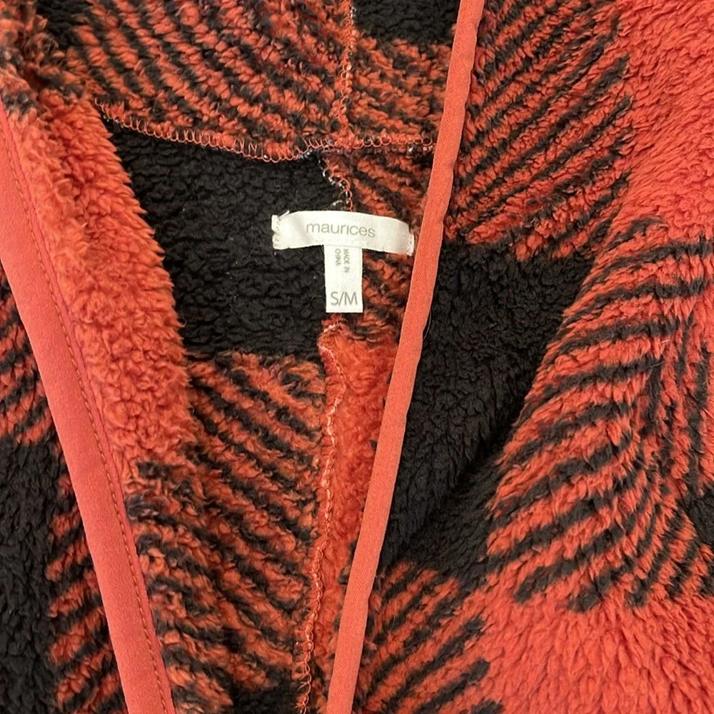 Maurice’s fleece coat - Picture 2 of 3